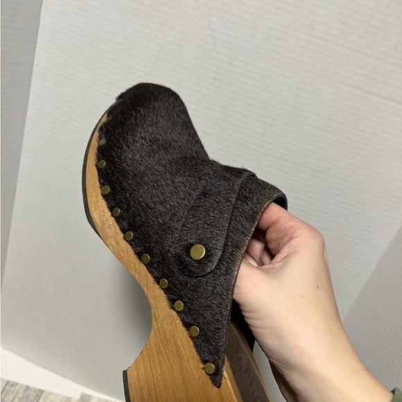 lisa b classic high heel clog in espresso cow hair women’s size 10 - Picture 10 of 12